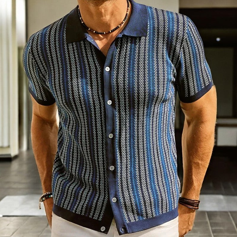 Men's Shirt with Herringbone Pattern and Short Sleeves for Casual Style