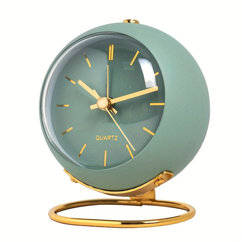 Nordic Silent Desk Clock – Luminous Hands & Metal Frame