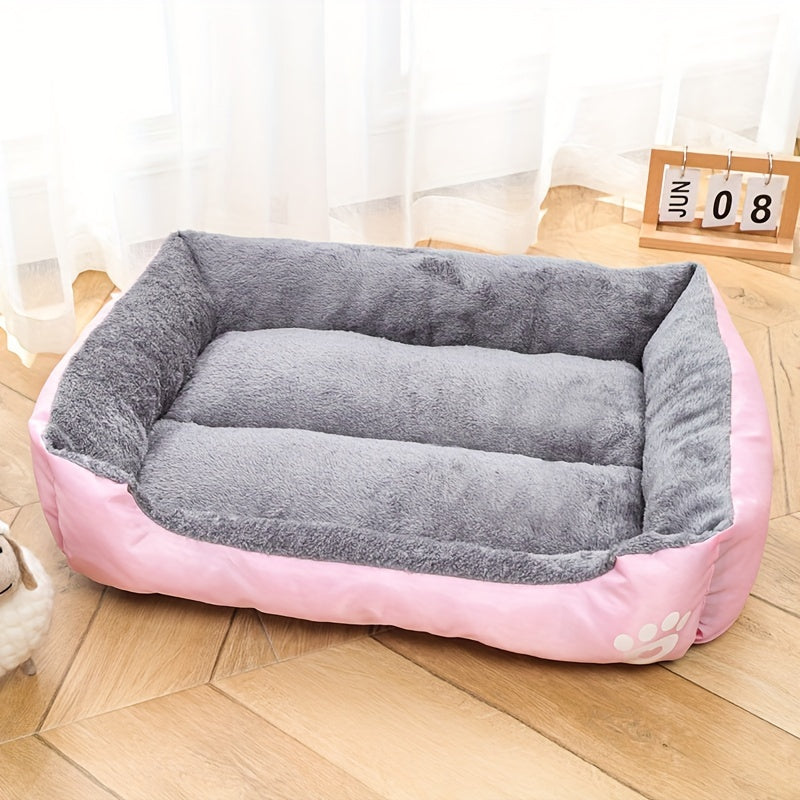 Rectangular dog bed made of polyester with soft filling for all dogs