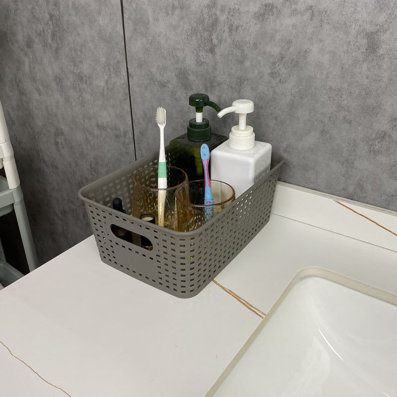 Plastic Woven Storage Baskets Set – Practical, Lightweight and Versatile in Use