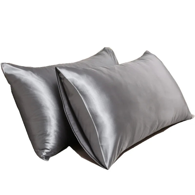 Mulberry Silk Pillowcase – Soft, Hypoallergenic and Caring for Skin and Hair