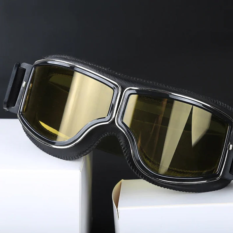 Vintage Motorcycle Goggles with Interchangeable Lenses and Comfort Padding