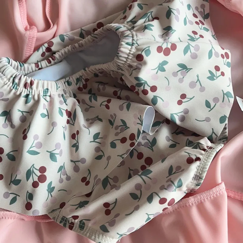Girls' Swim Set for Beach and Pool with Long Sleeves and Zip