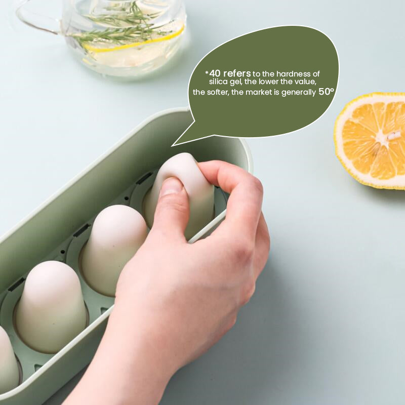 Silicone Ice Pop Mould with Four Reusable Sticks