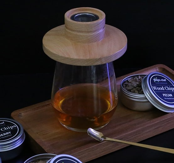 Wooden Cocktail Smoker Kit for Whisky, Drinks and Food Infusion