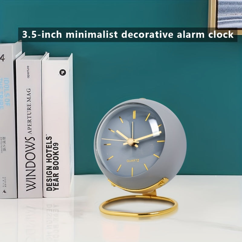 Nordic Silent Desk Clock – Luminous Hands & Metal Frame