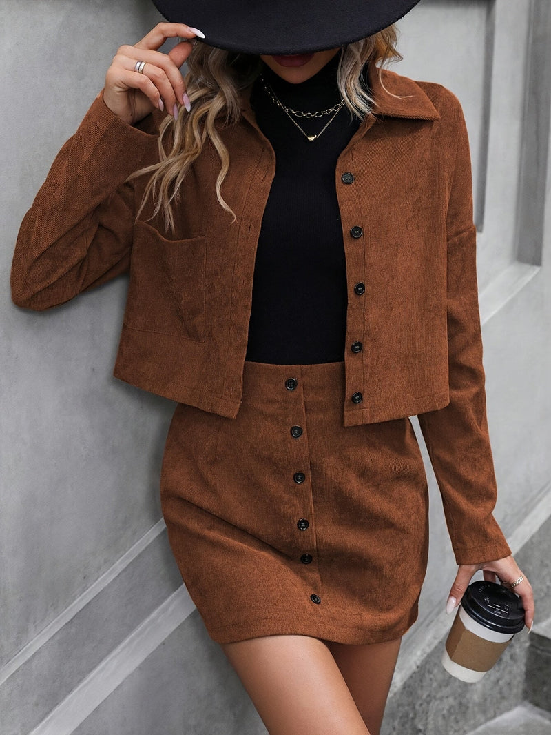 Elegant Corduroy Women's Set with Jacket and Skirt – Stylish for Spring & Autumn