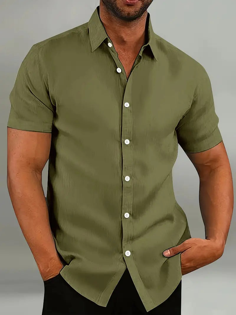 Men's Short Sleeve Shirt Made from Light and Breathable Material