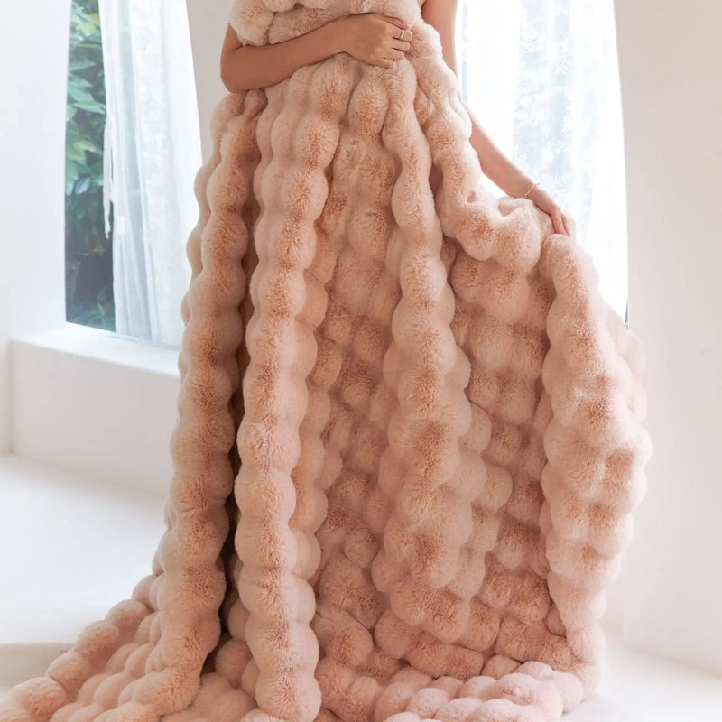 Plush Bubble Blanket with Raised Texture for Sofa and Bedroom Layers