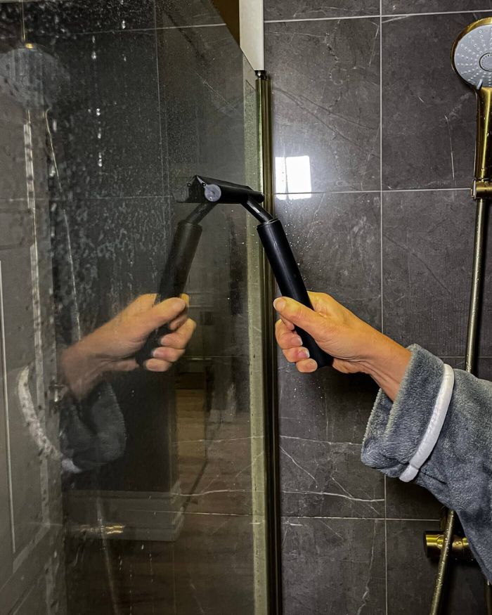 Telescopic Shower Squeegee with Extendable Handle – For Wall and Floor