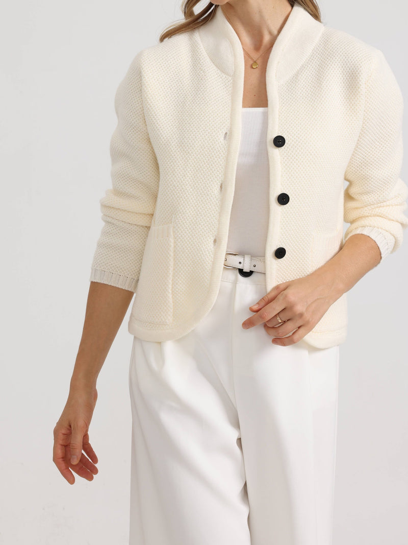 Ladies Knitted Sweater with High Neck – Comfortable and Timeless