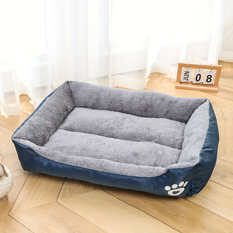 Rectangular dog bed made of polyester with soft filling for all dogs