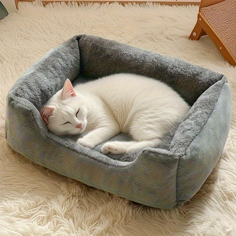 Soft Cat and Dog Bed for Small Pets with Comfortable Plush Edge