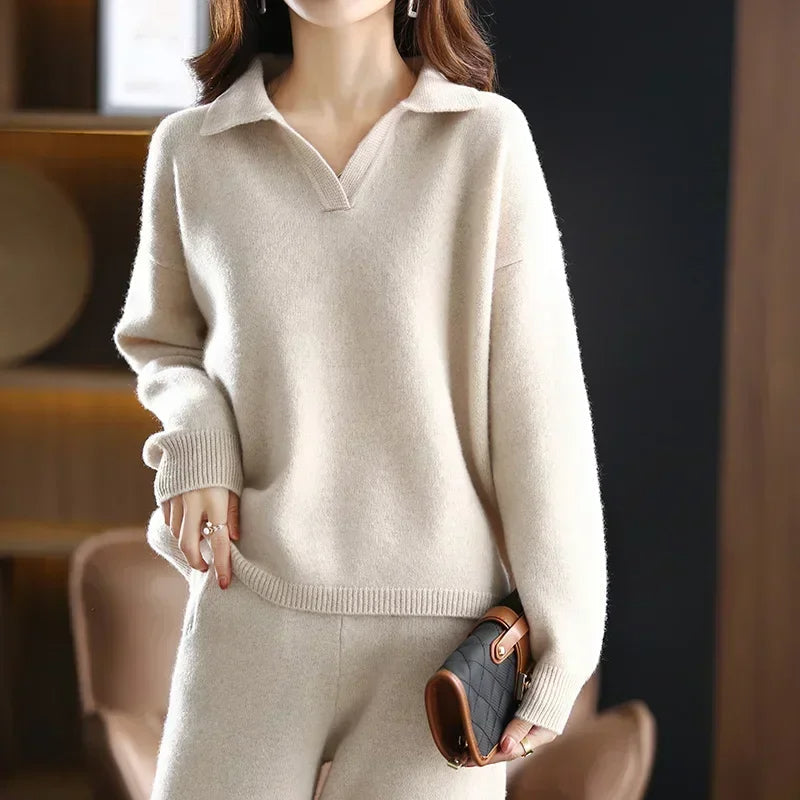 Cashmere Two-Piece Ladies Set – Soft Comfort and Timeless Elegance