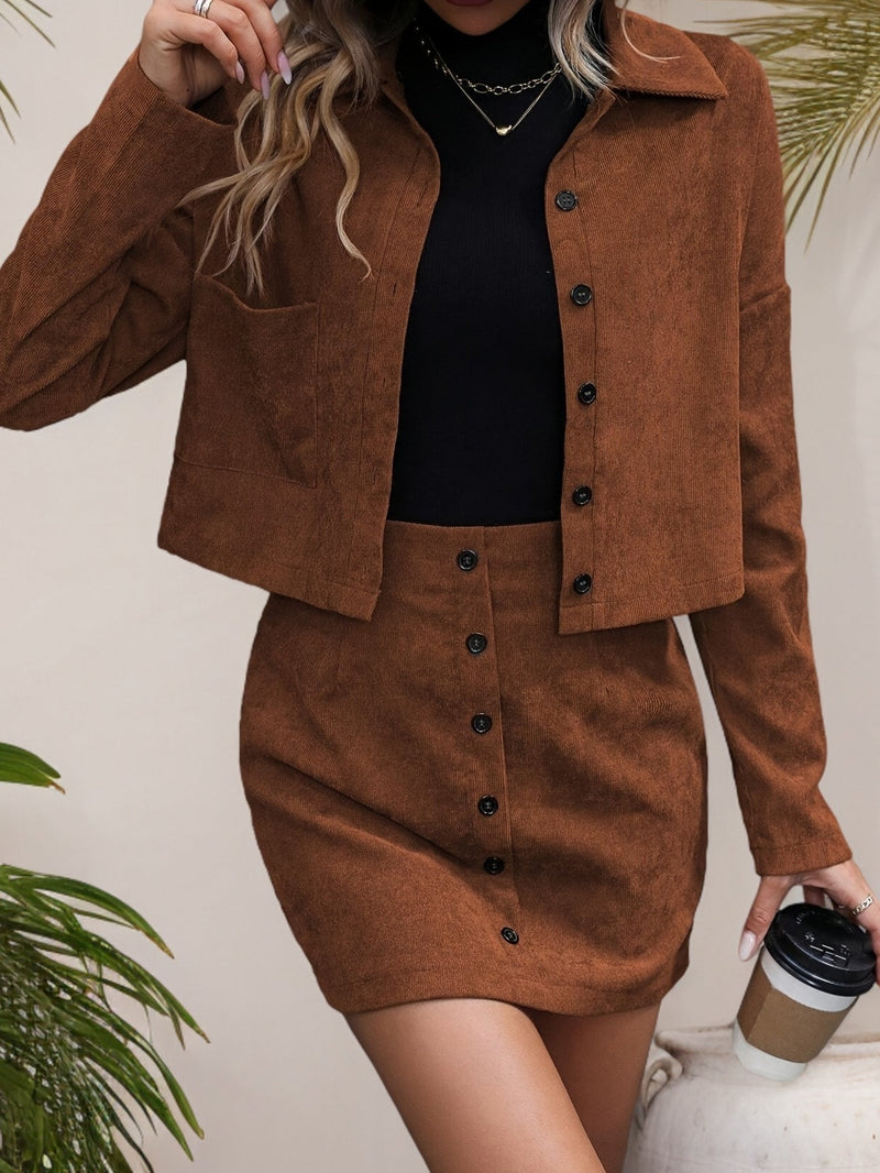 Elegant Corduroy Women's Set with Jacket and Skirt – Stylish for Spring & Autumn