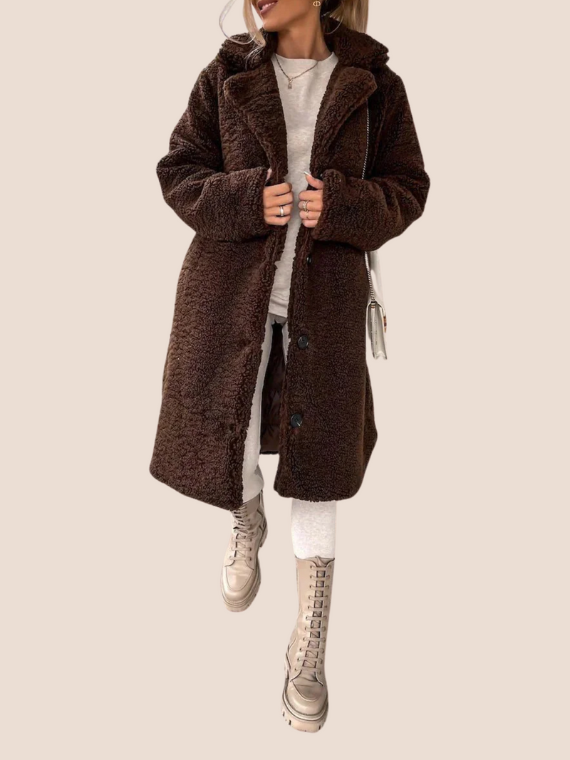 Ladies Oversized Winter Coat – Soft Teddy Texture and Timeless Elegance