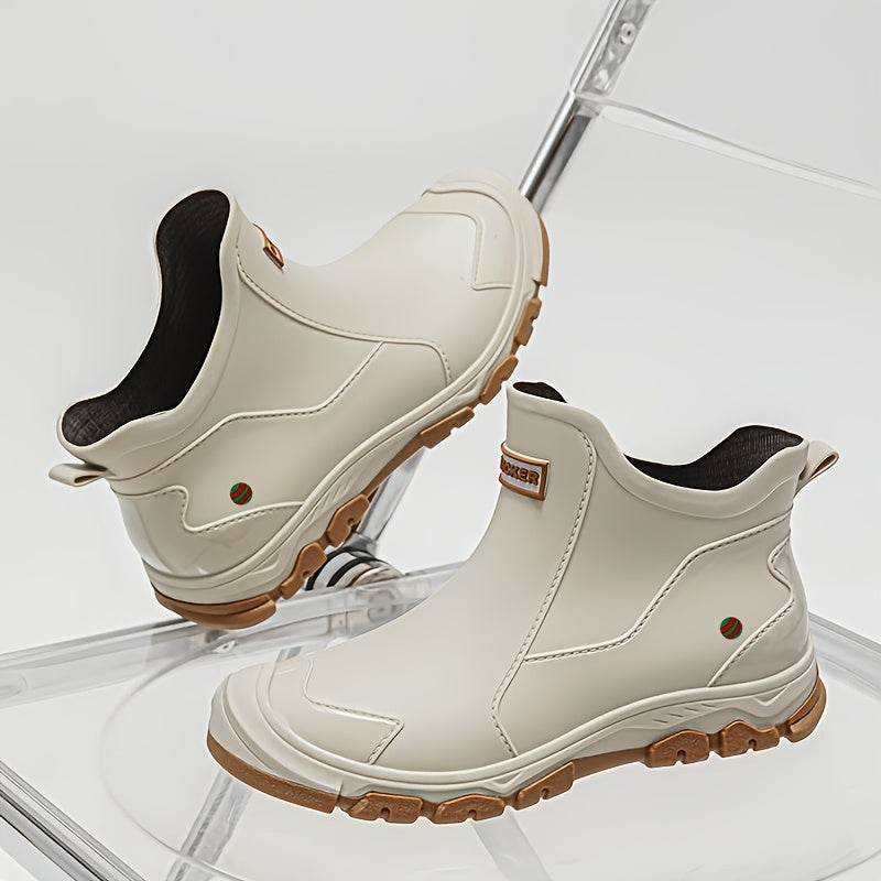 Unisex water-resistant slip-on shoes – Comfortable and slip-resistant