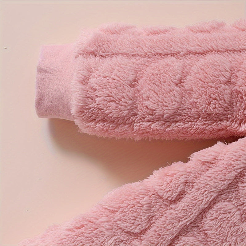 Plush Baby Sleeping Bag with Heart Relief – Warm and Comfortable Sleep