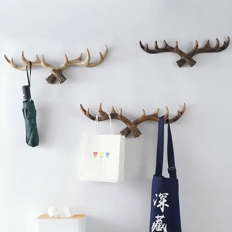 Decorative Wall Hook with Antler Shape and Natural Look for Entrance and Interior