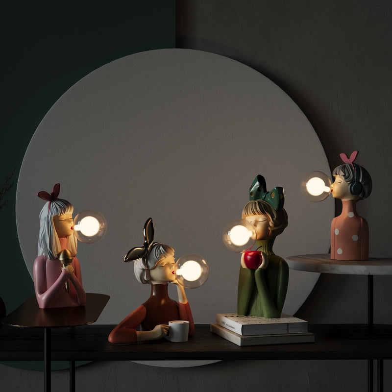 Artistic Table Lamp with Figures – Unique, Playful and Atmospheric