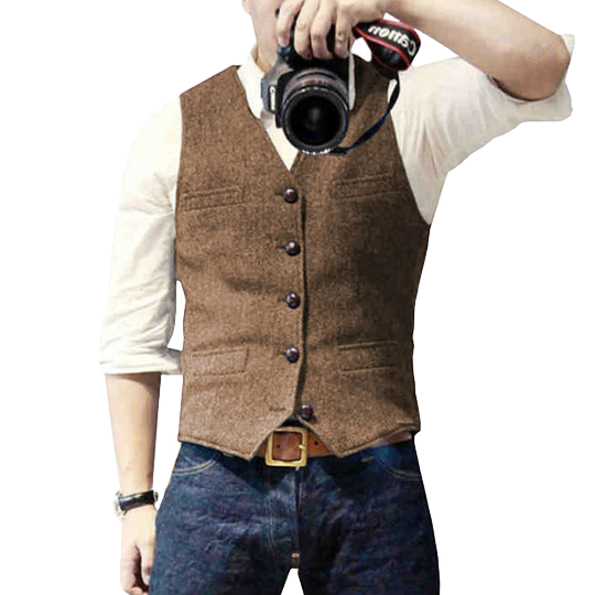 Timeless Men's Gilet with Comfortable Fit and Versatile Style