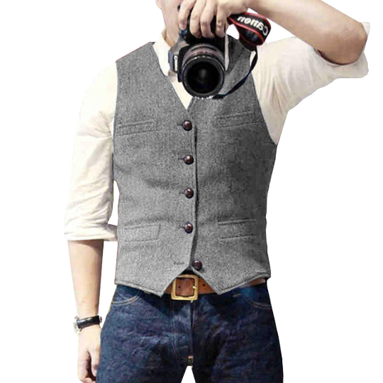 Timeless Men's Gilet with Comfortable Fit and Versatile Style