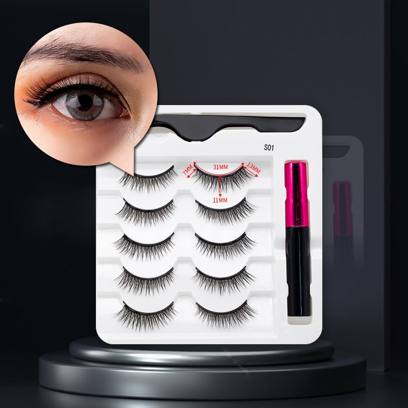 Magnetic False Eyelashes with Eyeliner – Trending Lash Set for a Quick Glam Look