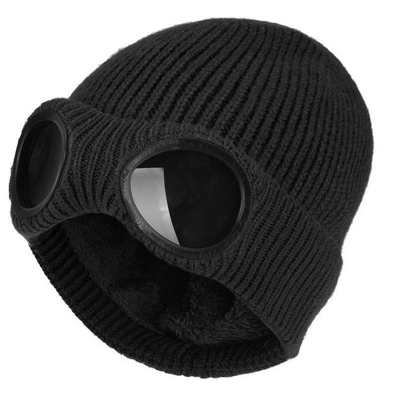 Knitted Winter Beanie with Glasses Lens – Warm Unisex Beanie for Cold and Windy Days