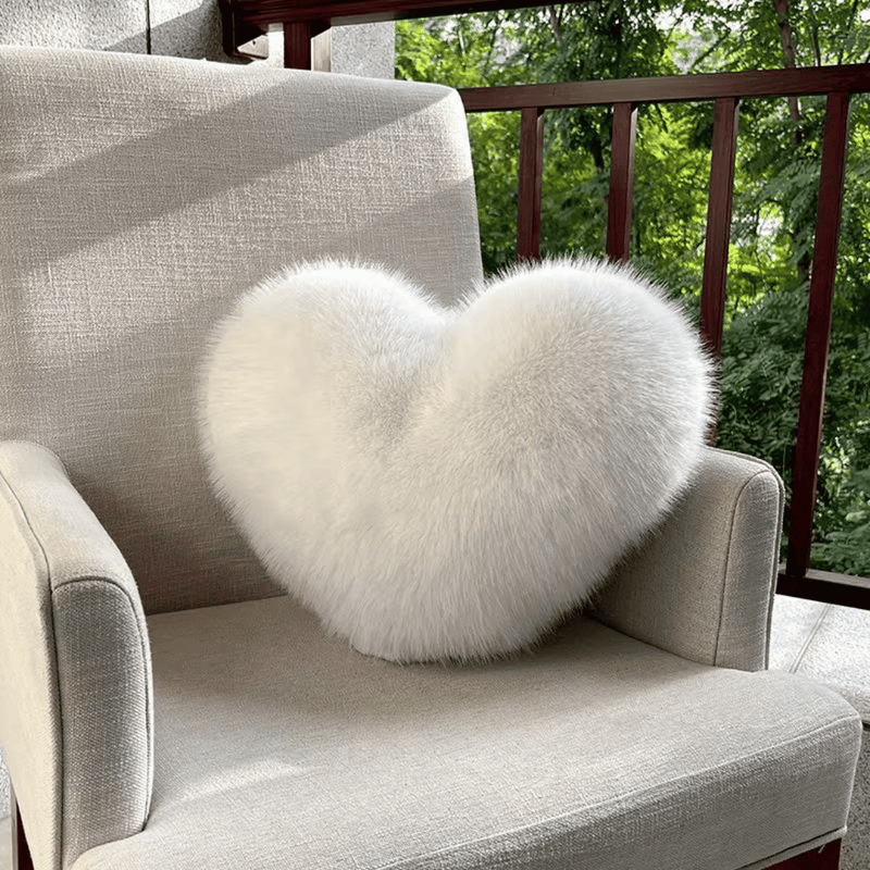 Heart-Shaped Faux Fur Cushion for Cosy Home Comfort and Décor