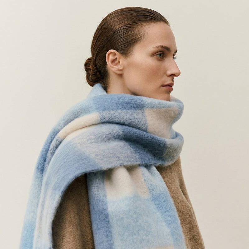 Oversized Woven Winter Scarf with Fringed Gradient Design