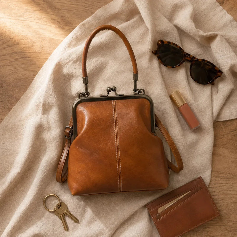 Vintage Kiss-Lock Handbag with Detachable Shoulder Strap