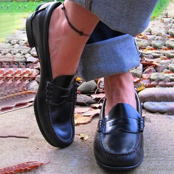 Loafers Women Leather Loafers with Comfortable Slip‑On Sole