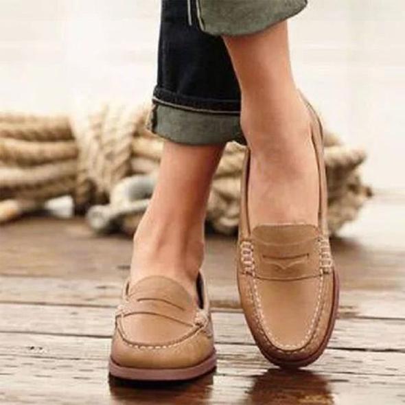 Loafers Women Leather Loafers with Comfortable Slip‑On Sole