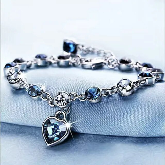 Bracelet in Silver with Heart Charm and Cubic Zirconia Links