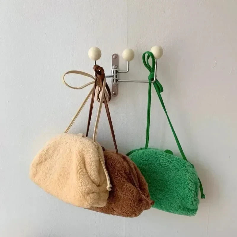 Rotating Metal Wall Hook Rack with Rounded Knobs