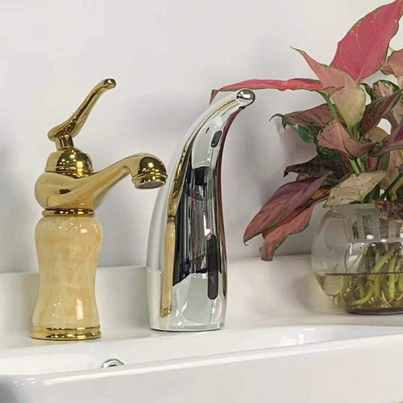Automatic Touchless Soap Dispenser with Infrared Sensor