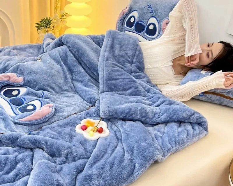 Cuddly Soft Blanket and Cushion Set - For Warmth and Coziness