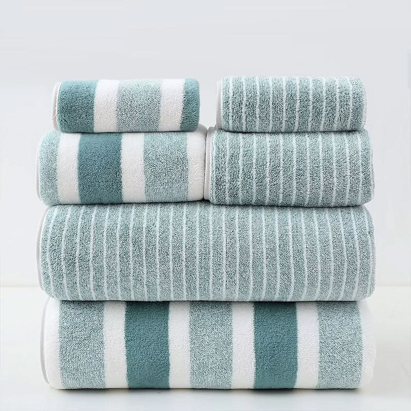 8-Piece Microfibre Towel Set with Quick-Drying and Absorbent Design