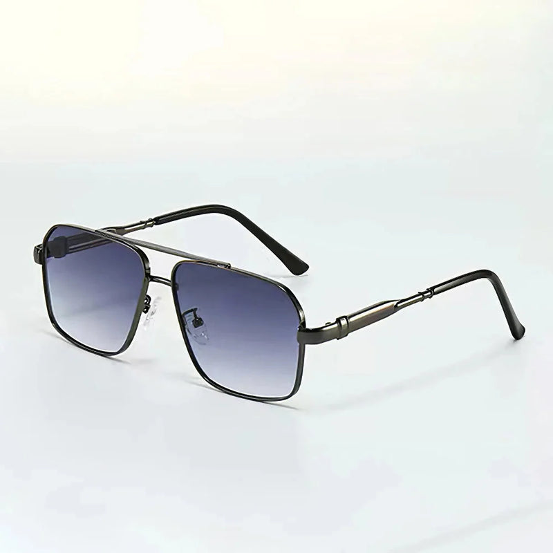 Men's Aviator UV400 Sunglasses with Gradient Lenses and Metal Frame