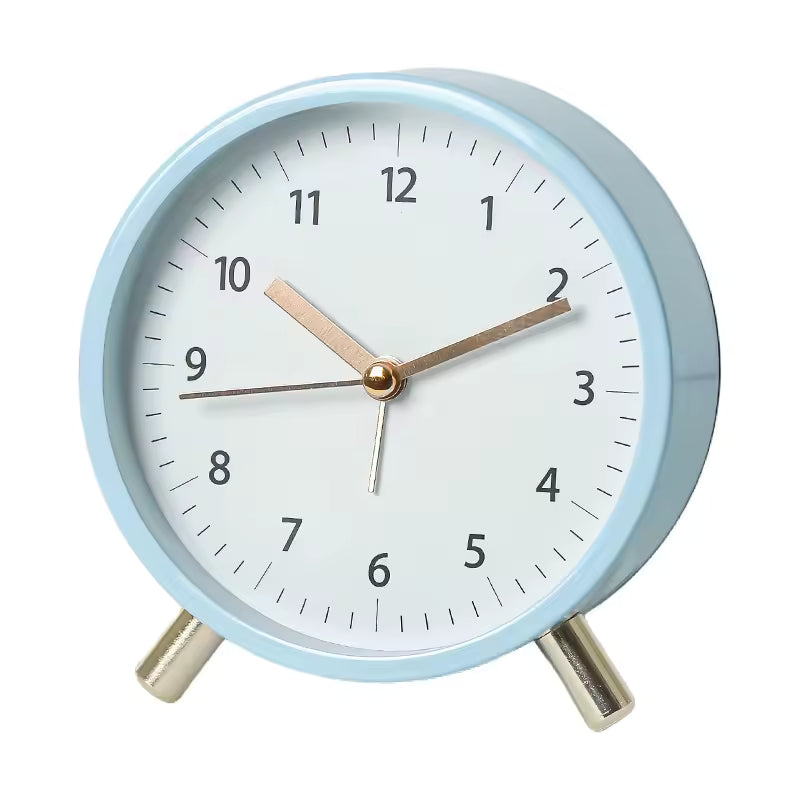Silent Scandinavian Table Clock with Minimalist Design – Timeless and Elegant