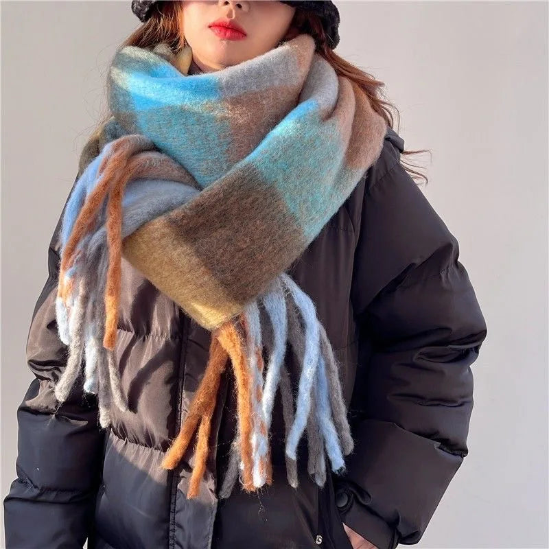 Oversized Woven Winter Scarf with Fringed Gradient Design