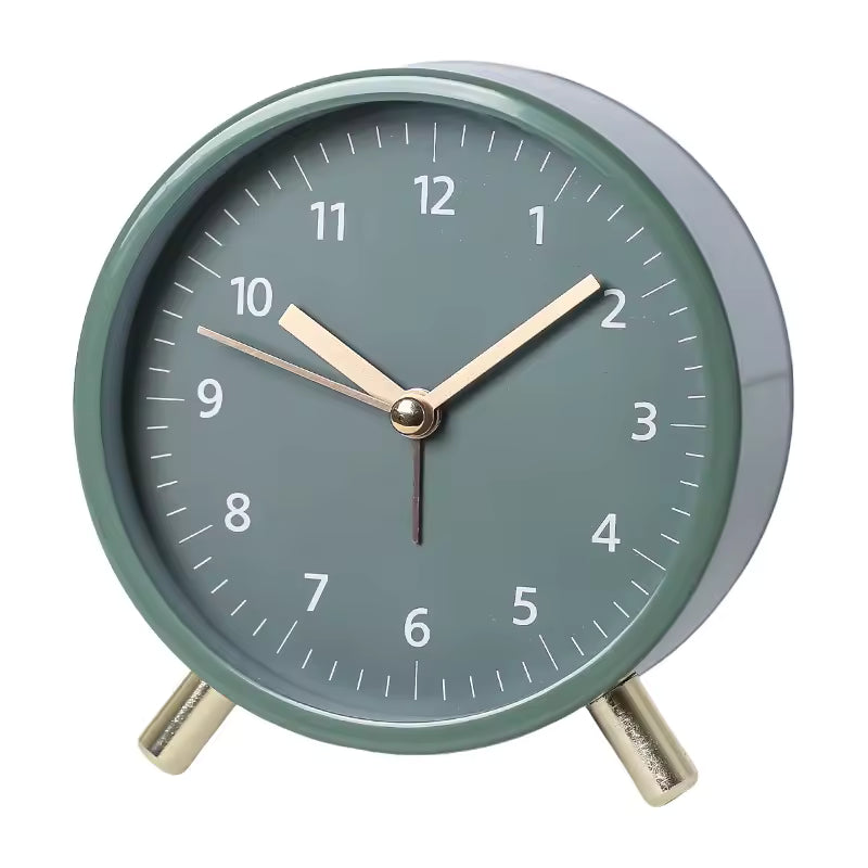 Silent Scandinavian Table Clock with Minimalist Design – Timeless and Elegant