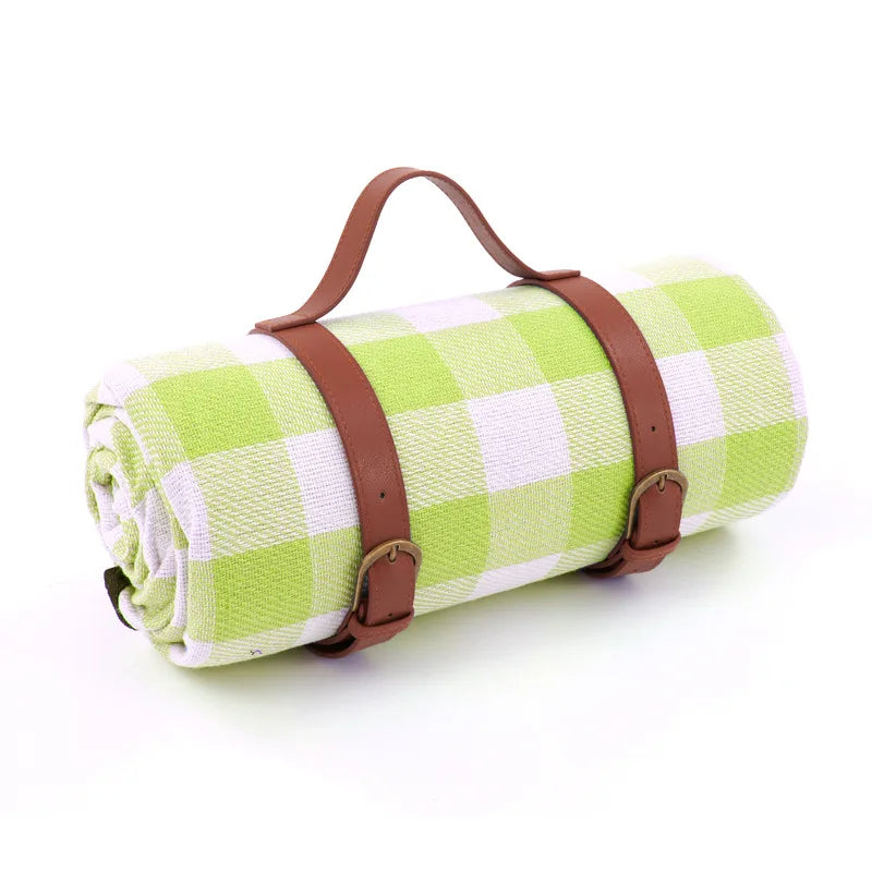 Waterproof Picnic Blanket with Checked Pattern and Comfortable Foam Filling