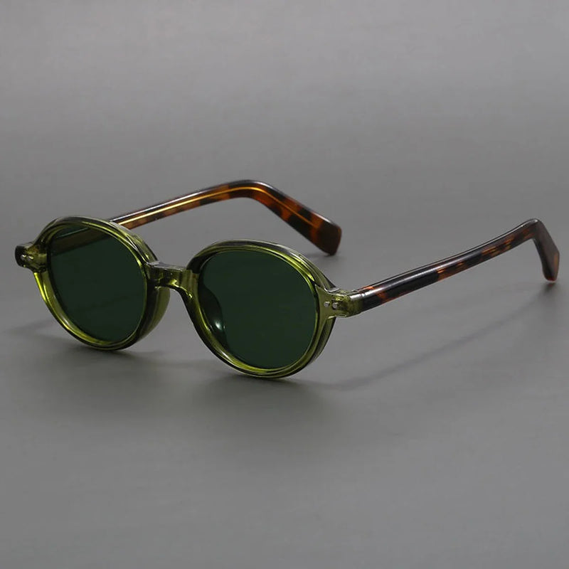 Men's Vintage Round UV400 Sunglasses with Lightweight Classic Frame