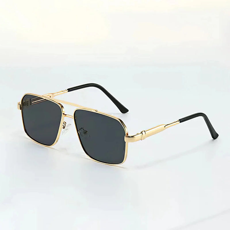 Men's Aviator UV400 Sunglasses with Gradient Lenses and Metal Frame