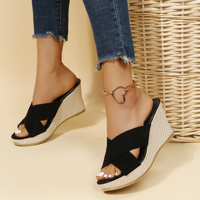 Comfortable Ladies Wedge Sandals with Cross Straps and Supportive Footbed