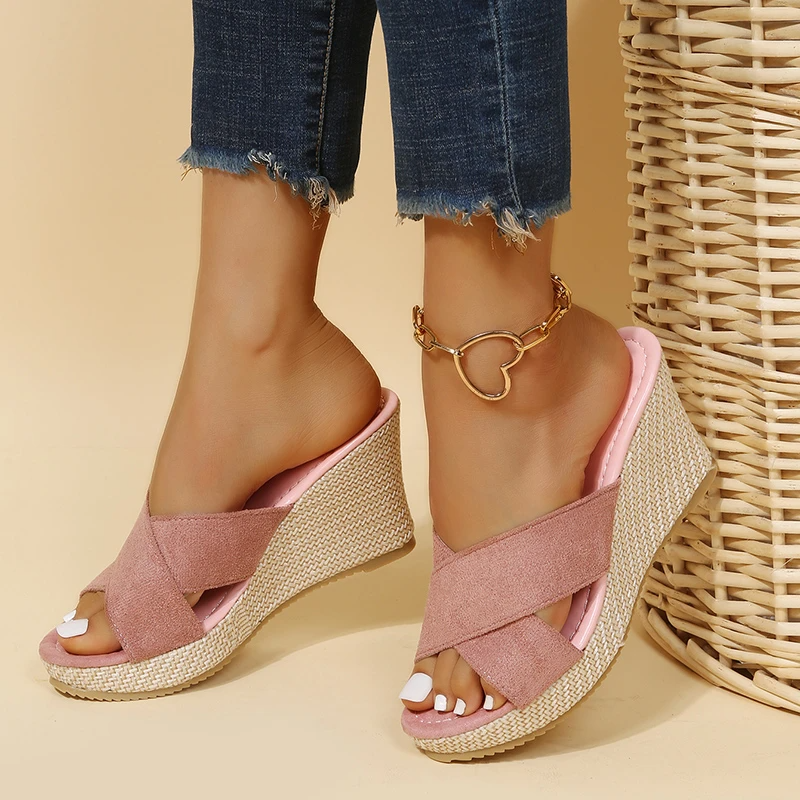 Comfortable Ladies Wedge Sandals with Cross Straps and Supportive Footbed