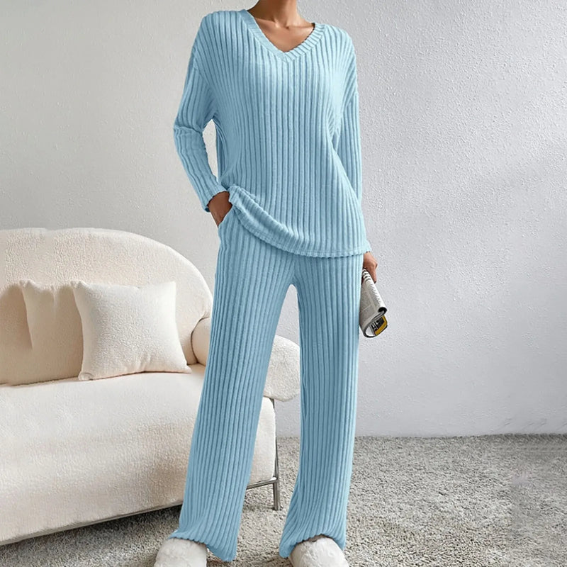 Ladies Knitted Loungewear Two-Piece Set with Soft Texture and Comfort