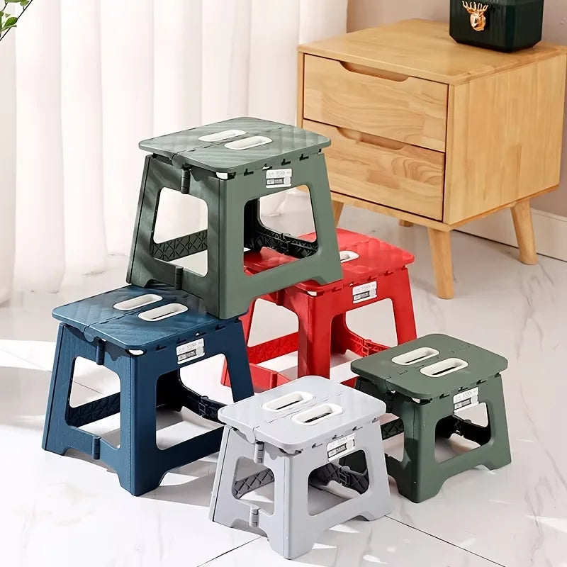 Folding Step Stool – Lightweight, Non-Slip, and Versatile for Kitchen and Home Use