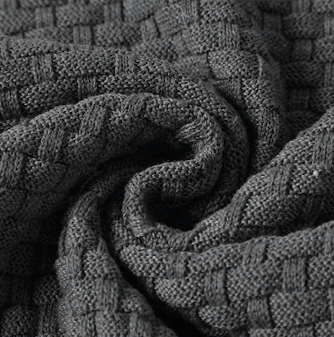 Robust Men's Hoodie with Waffle Texture – Warm, Durable and Comfortable